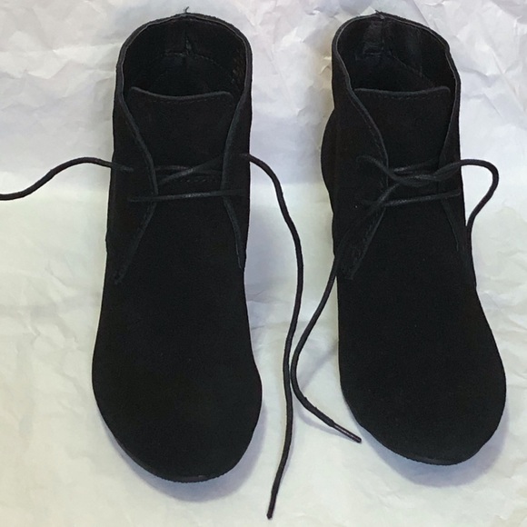 Crown Vintage Ankle Wedge Laced Up Booties